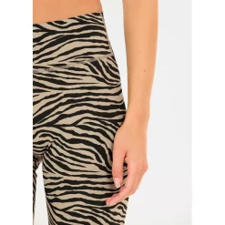 ATHLECIA - Women's Larissa Printed Short Tights - Shorts