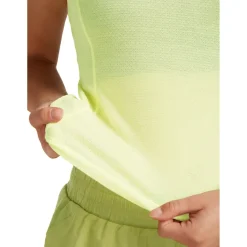 Icebreaker - Women's Merino 75 Cool-Lite Featherlight Tank - Top
