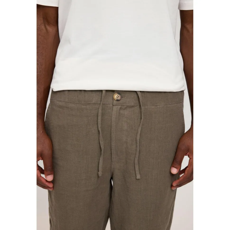 Mazine - Regular Linen Shorts - Shorts