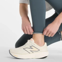 New Balance - Women's Sleek Pocket High Rise Legging 25'' - Lauftights
