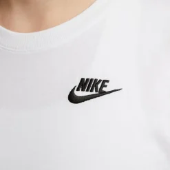 Nike - Women's Sportswear Club Essential - Funktionsshirt