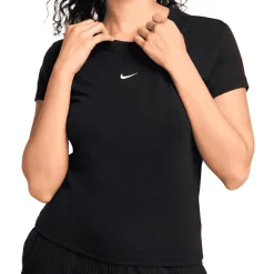 Nike - Women's Sportswear Chill Knitt T-Shirt - Funktionsshirt