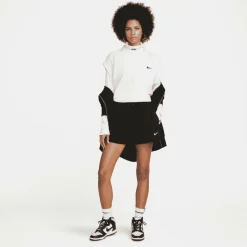 Nike - Women's Sportswear Phoenix Fleece Shorts - Laufshorts