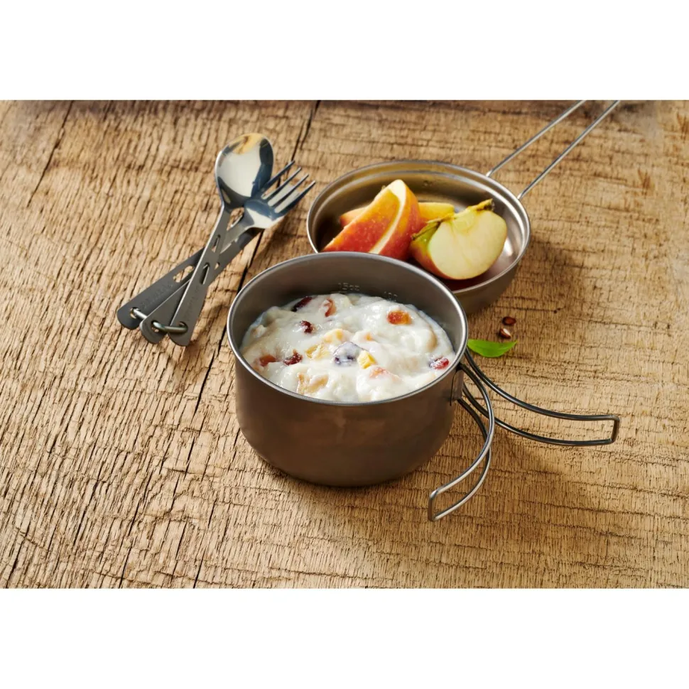 Trek'n Eat - Semolina Pudding with Fruits